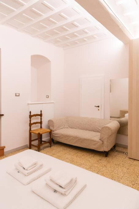 Cozy And Charmin 3Br Apartment Steps By Duomo ฟลอเรนซ์ ภายนอก รูปภาพ