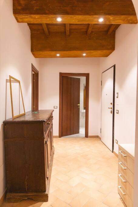 Cozy And Charmin 3Br Apartment Steps By Duomo ฟลอเรนซ์ ภายนอก รูปภาพ